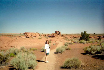 gail.at.anasazi.ruins.jpg